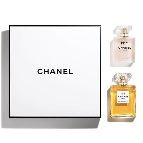 coffret cadeau coco chanel|Coffrets de Parfums et Fragrances CHANEL .